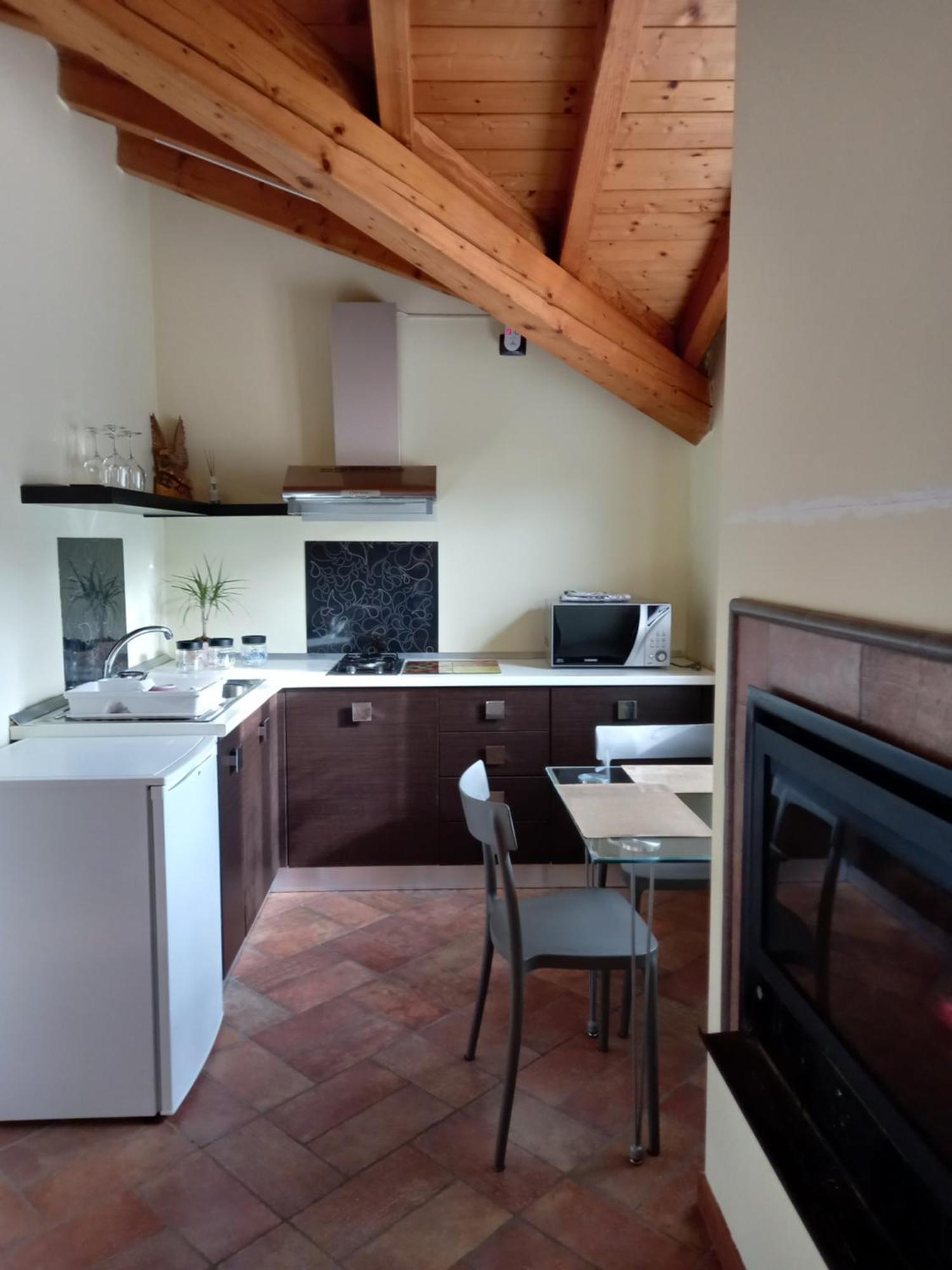 Casa Vacanze Tania Somendenna Exterior photo