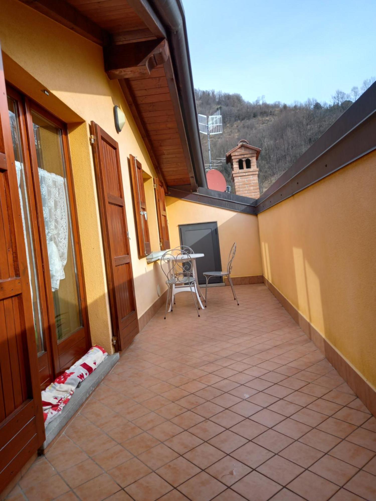 Casa Vacanze Tania Somendenna Exterior photo
